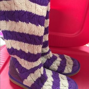 Ugg sweater boots size 7. Purple and cream